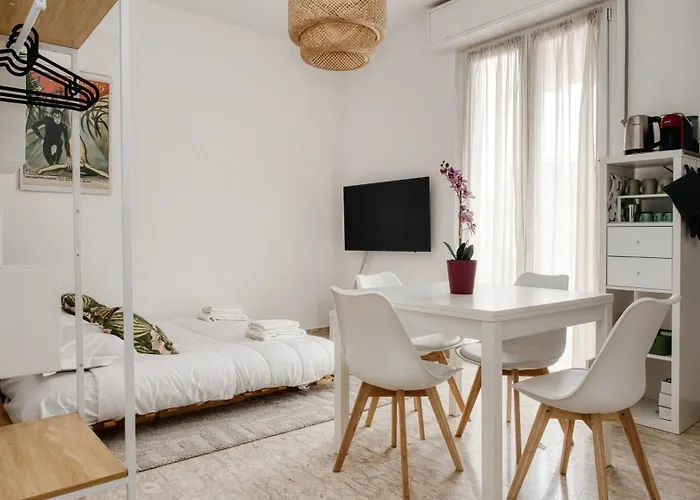 Ideal Rent - Dino Campana 8