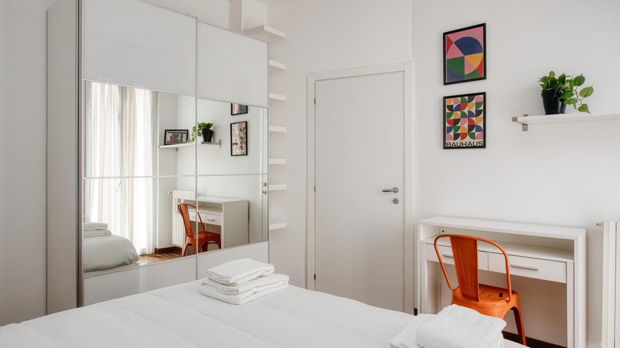 Appartamento Ideal Rent - Dino Campana 8 *